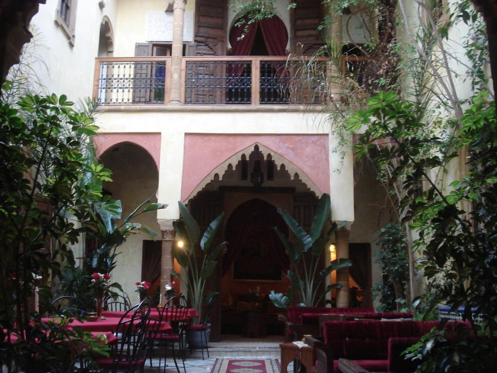 Riad Marlinea Salé Exterior foto